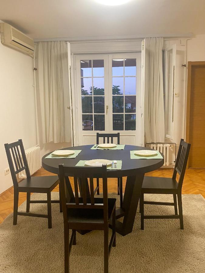 Lord'S Apartment Белград Екстериор снимка